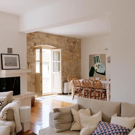 Lola's Summerhouse Hvar Town